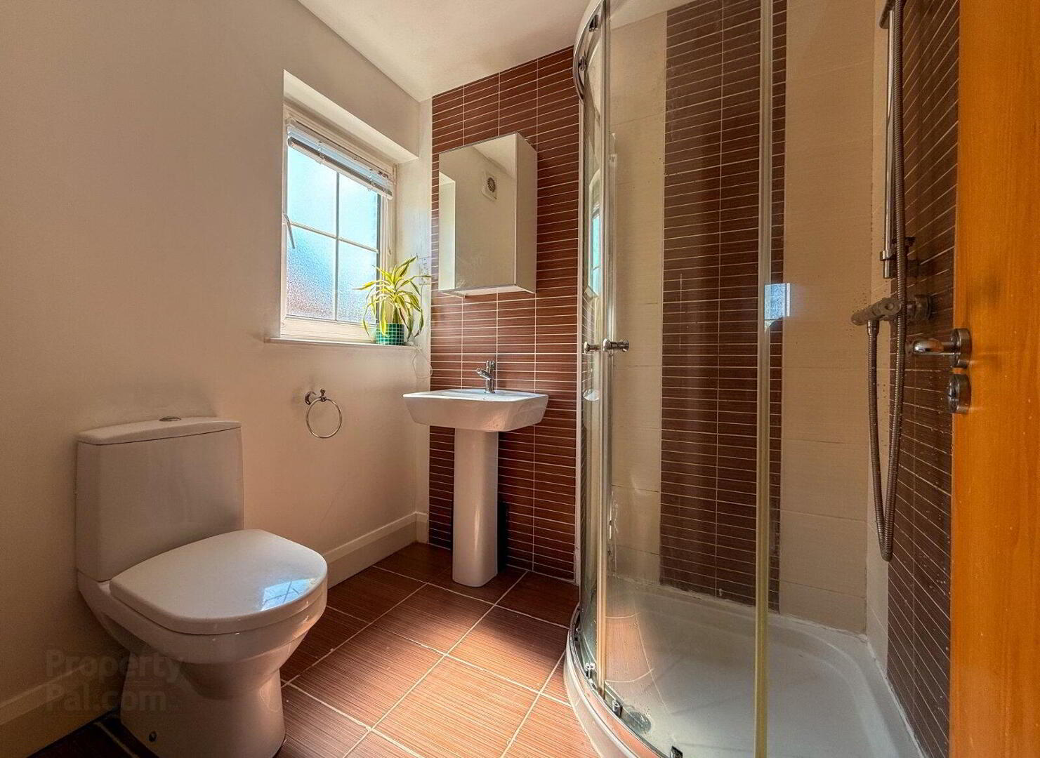 103 Millreagh Avenue 13 of 24
