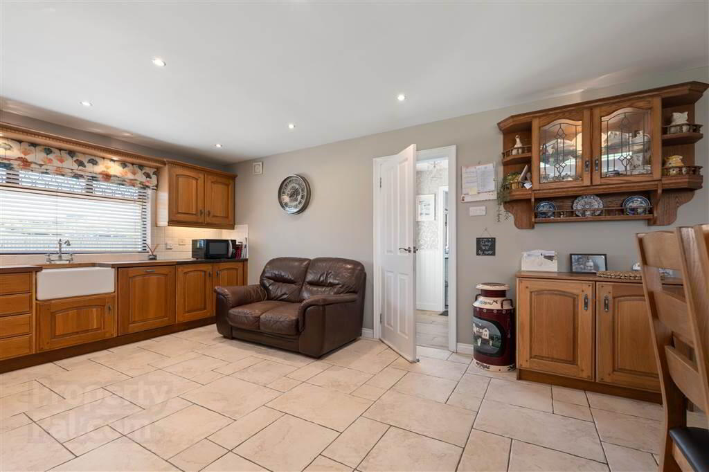66a Drumcrow Road 17 of 47