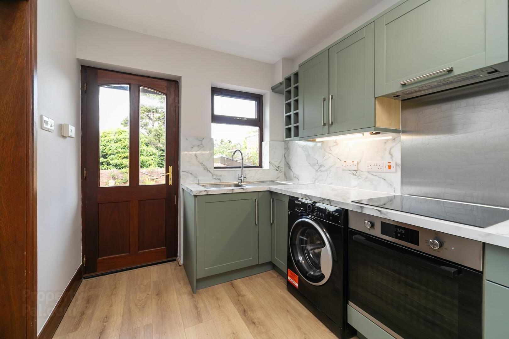 7 Blessington Court 14 of 37