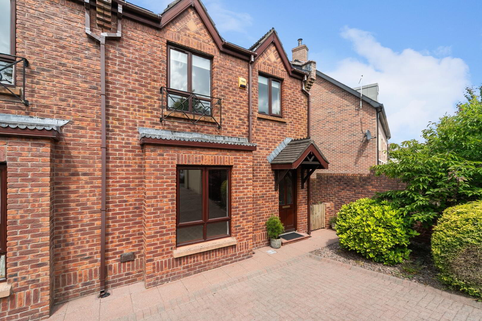 7 Blessington Court 2 of 37