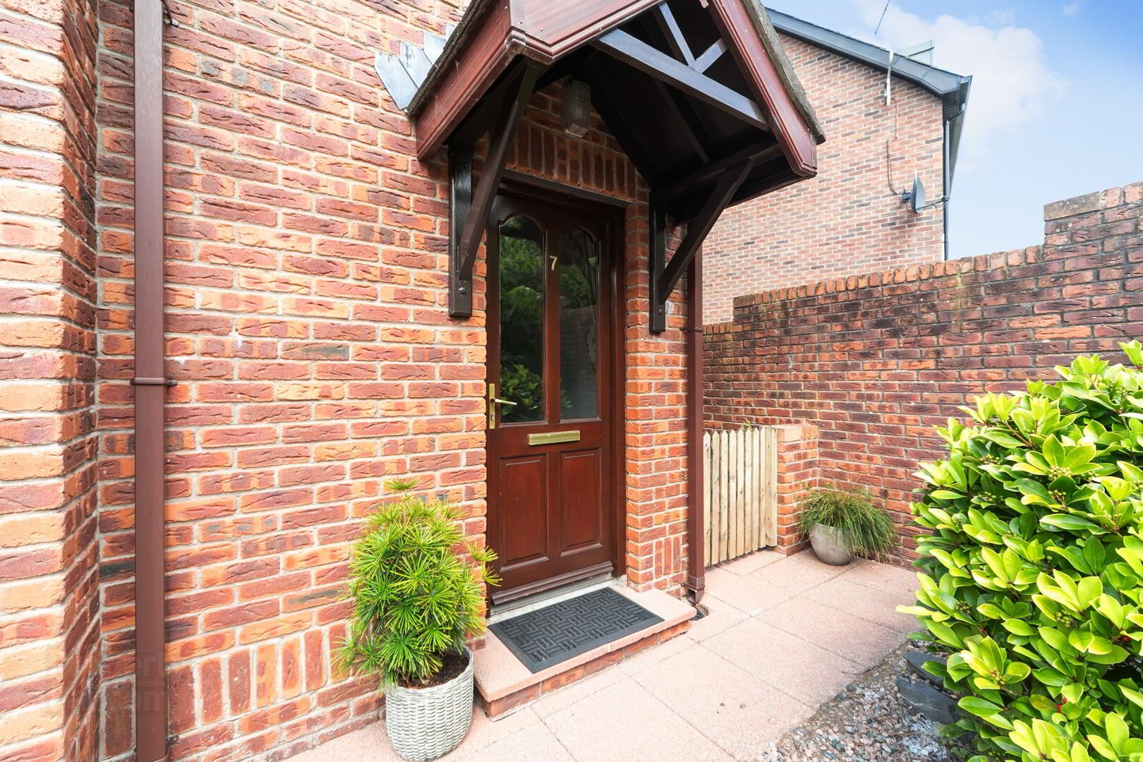 7 Blessington Court 3 of 37