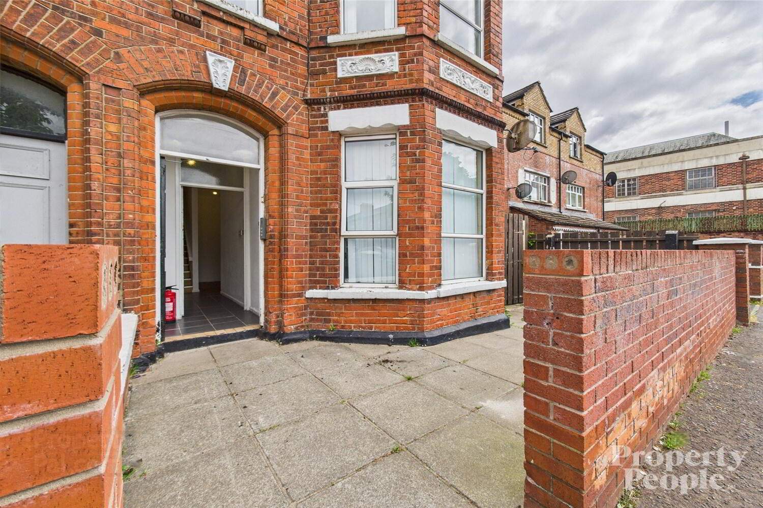 property description image