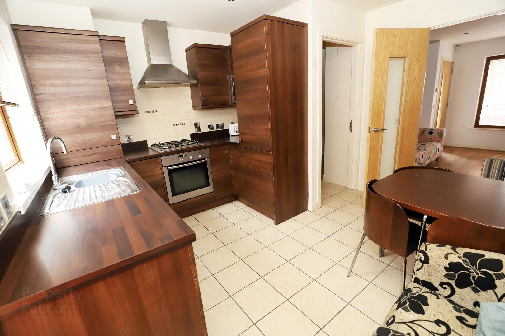 8 Hyndford Street 5 of 13