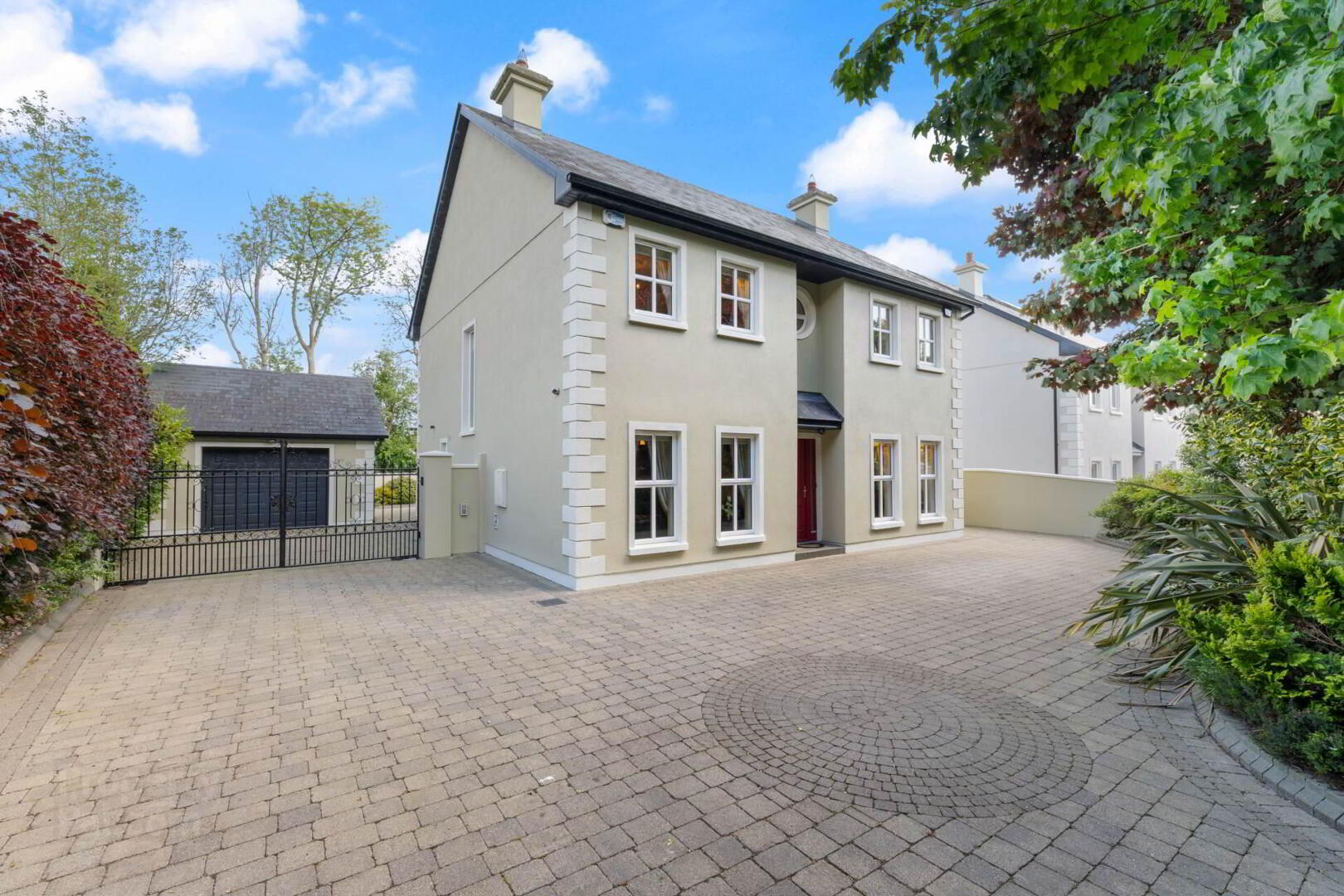 property description image