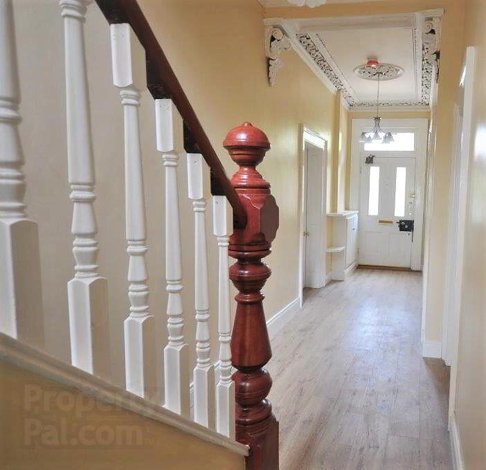 1 Windsor Avenue 6 of 25
