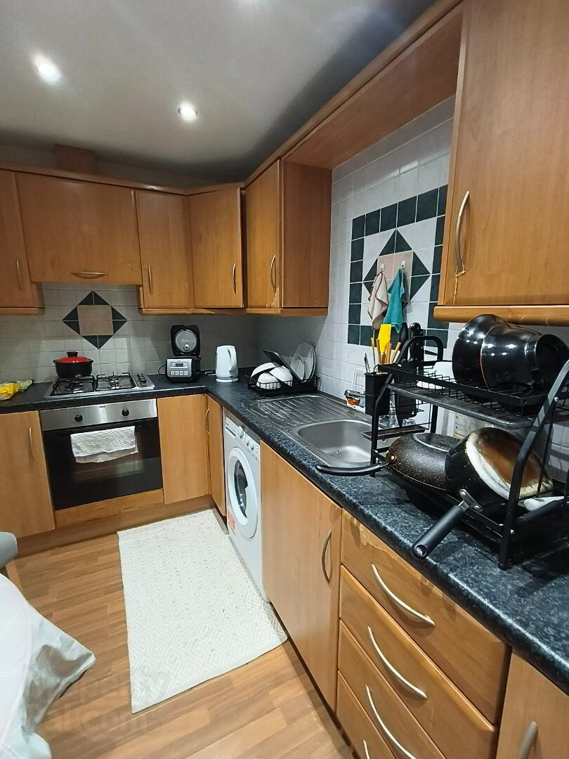 28 Lower Windsor Avenue 2 of 10