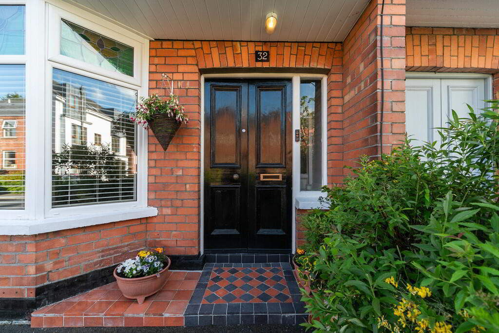 32 Wandsworth Gardens 2 of 28