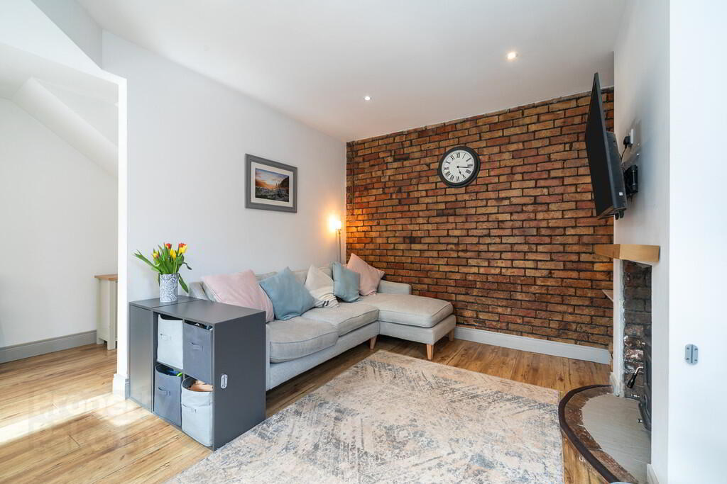 32 Wandsworth Gardens 12 of 28
