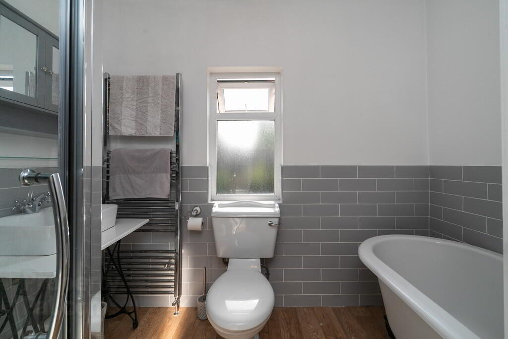 32 Wandsworth Gardens 22 of 28