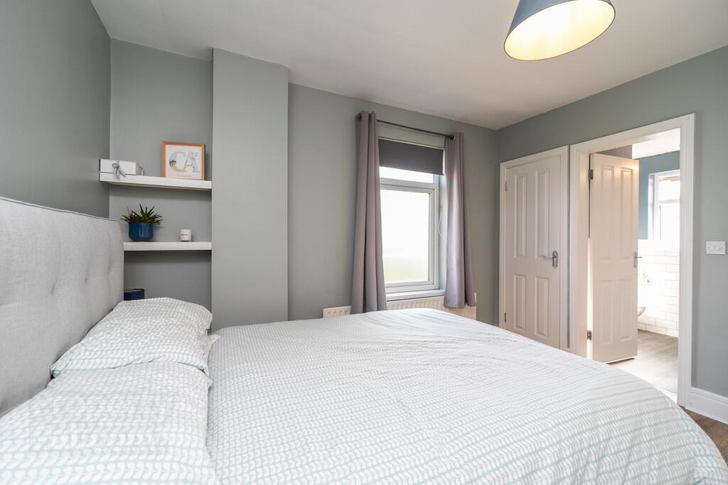 32 Wandsworth Gardens 18 of 28