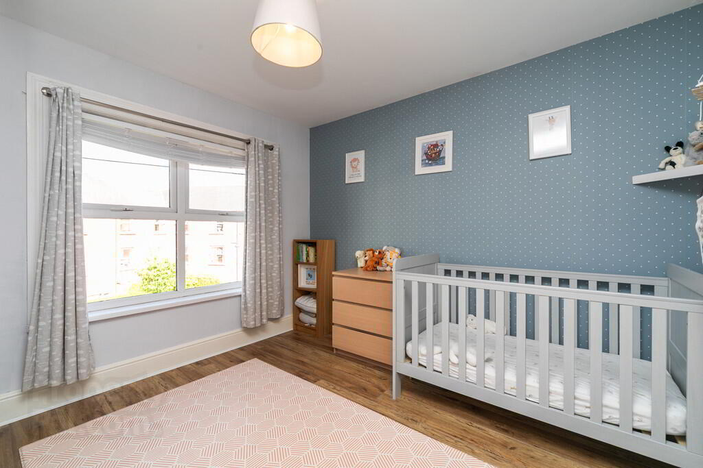 32 Wandsworth Gardens 21 of 28