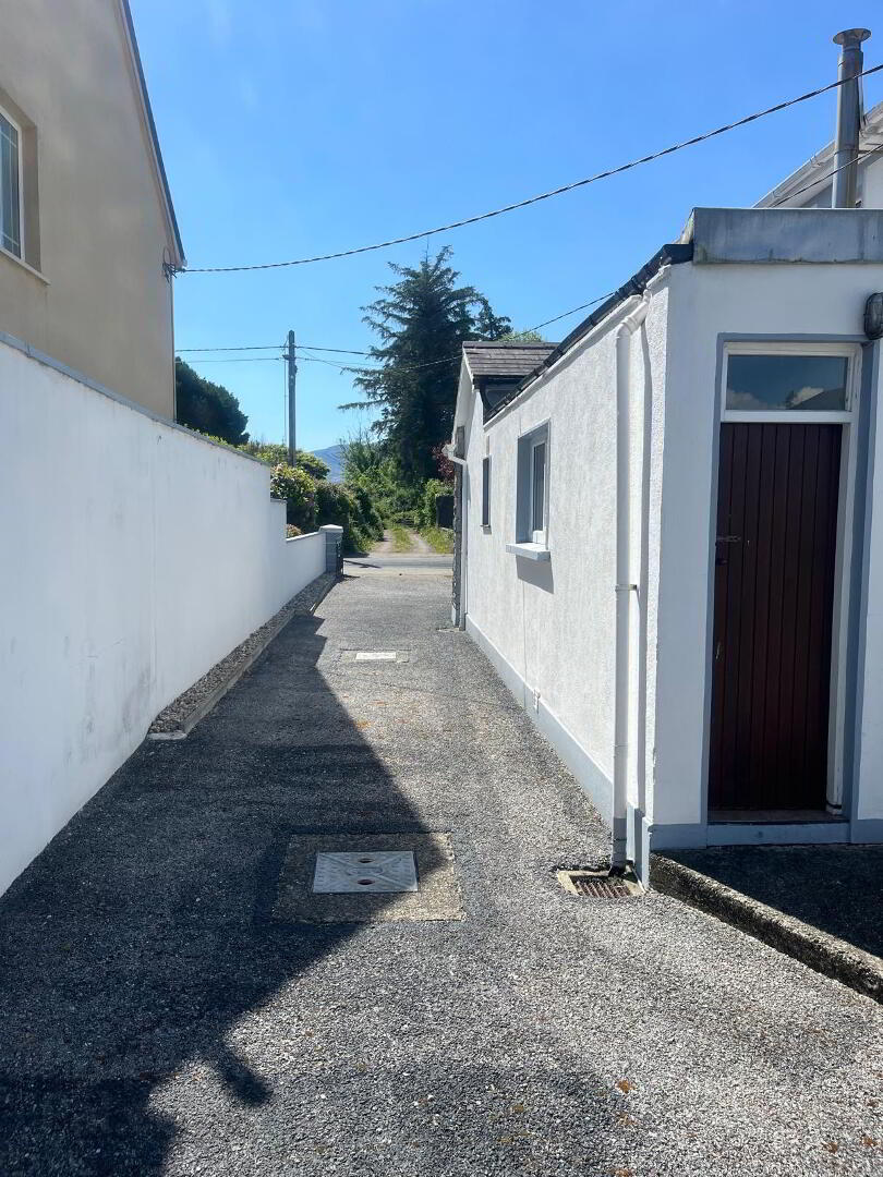 Countess Road 6 of 19