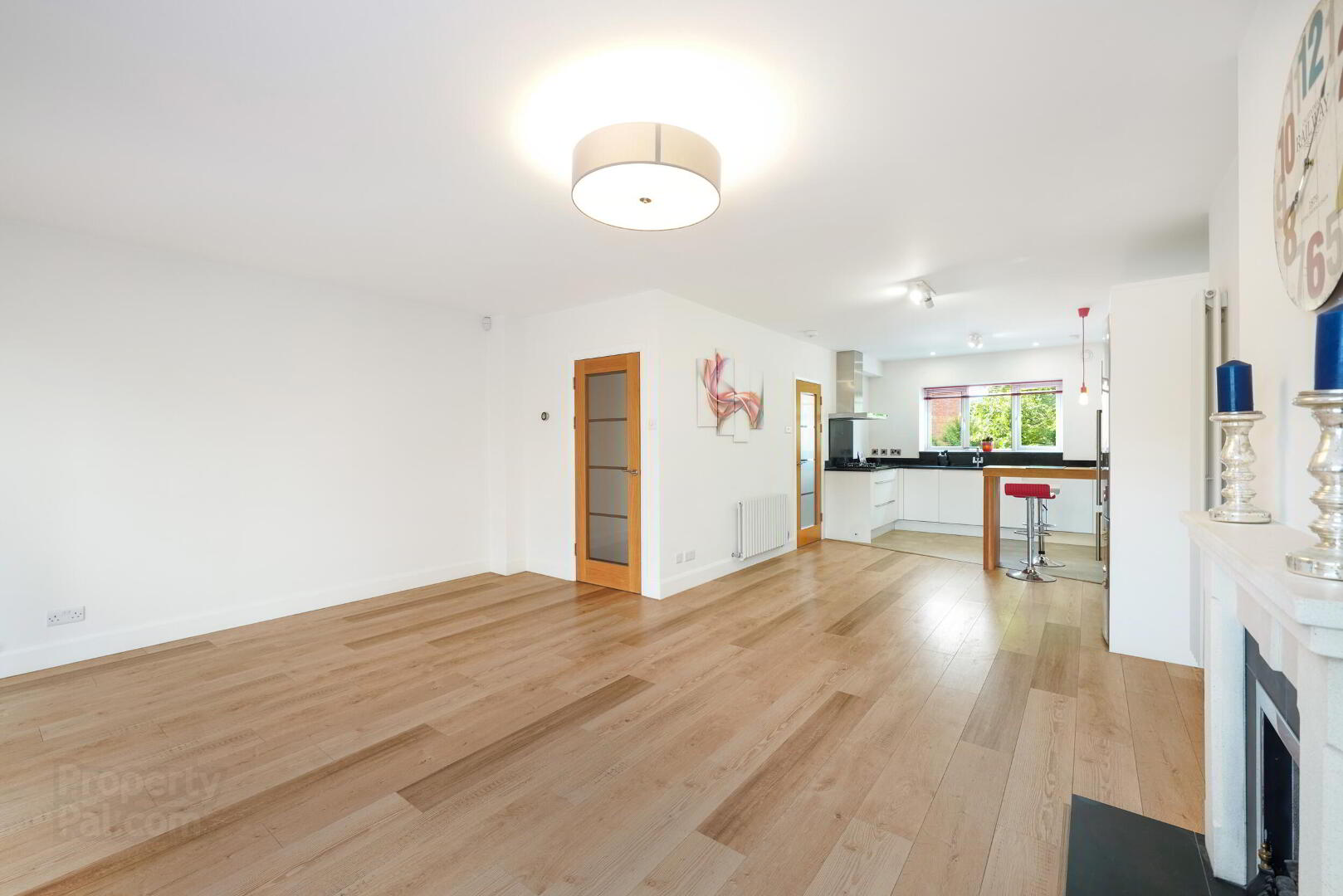 9 Carrigmore Lawns 8 of 28