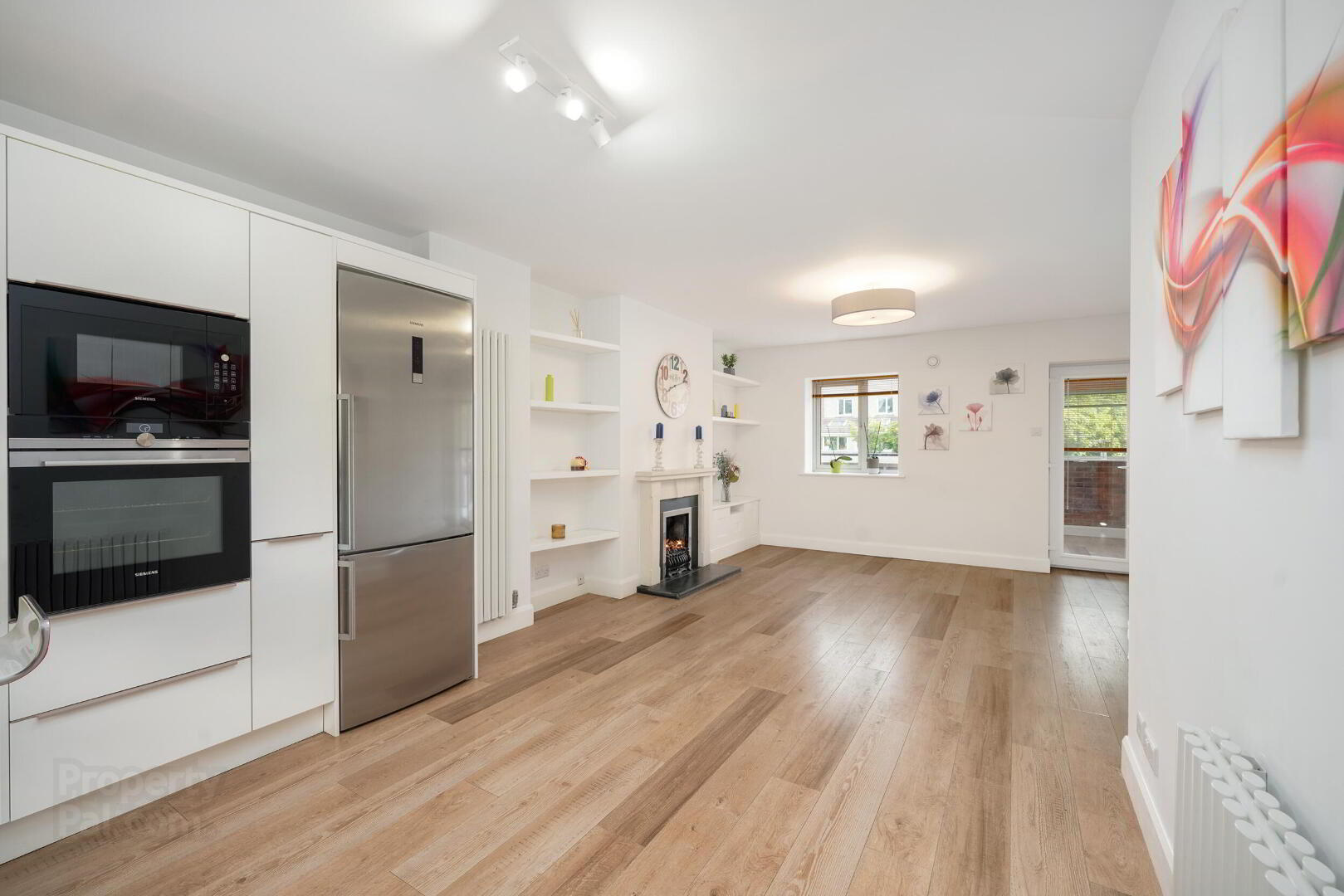 9 Carrigmore Lawns 11 of 28