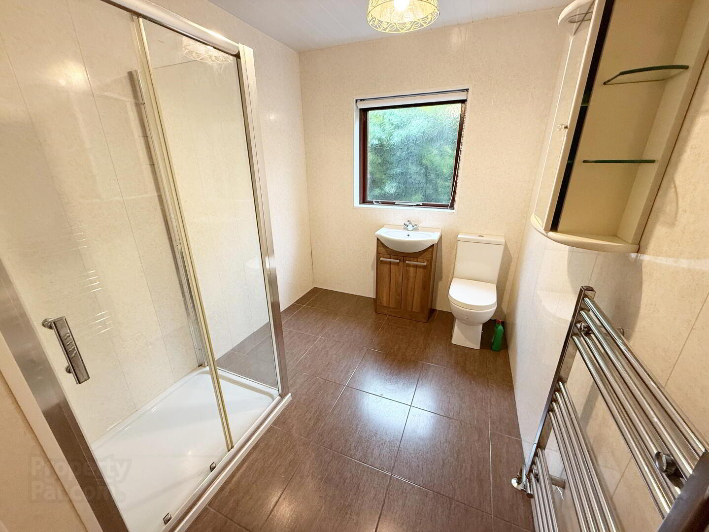 36 Charnwood Park 14 of 16