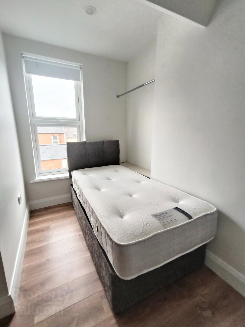 Unit 1, 162 Ormeau Road 9 of 9