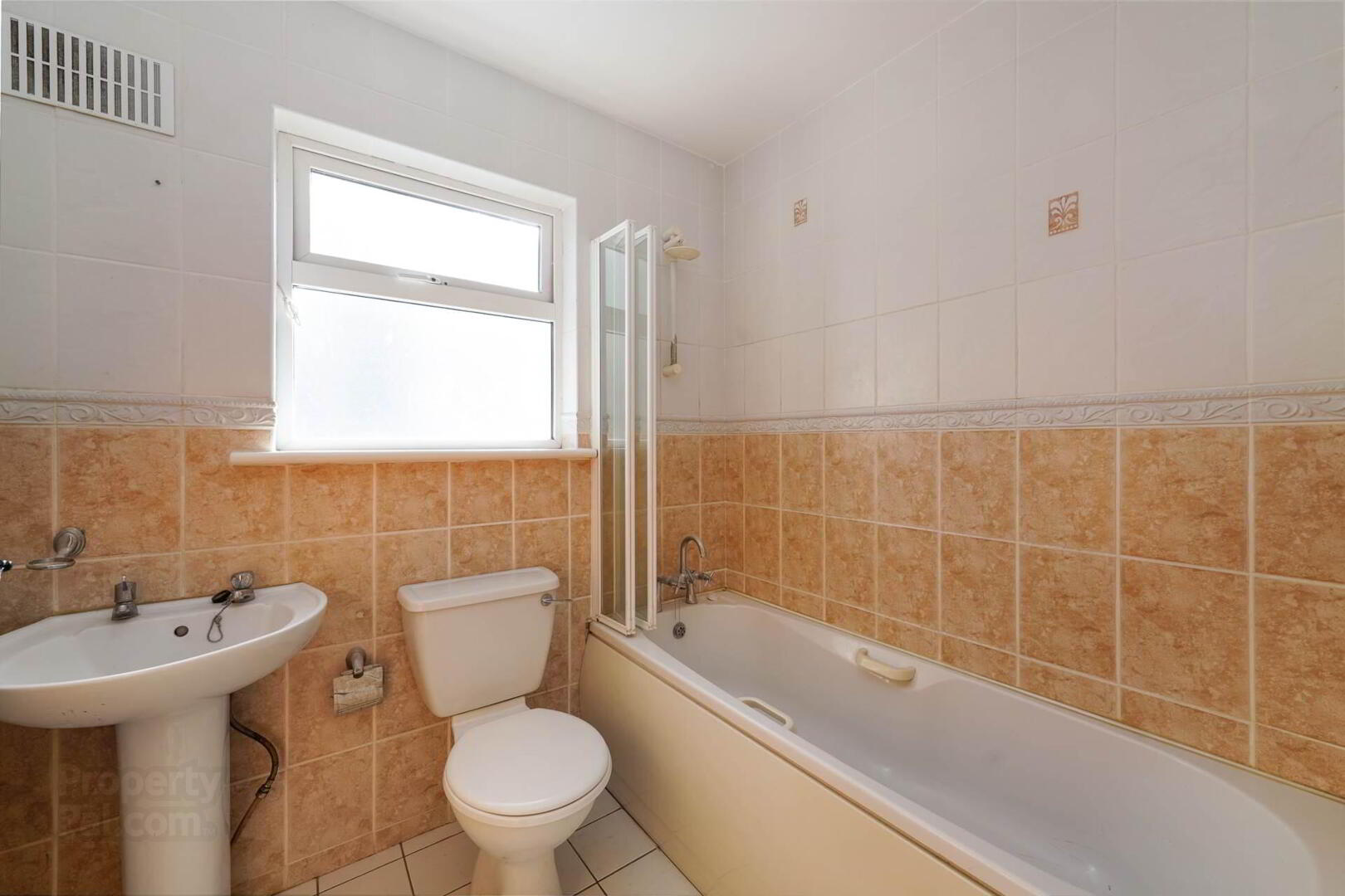 48 Cloran Court 13 of 16