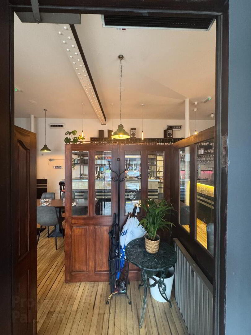 Licensed Restaurant For Sale, 4 Belmont Road 2 of 14