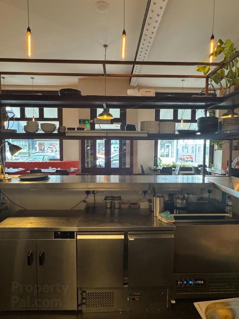 Licensed Restaurant For Sale, 4 Belmont Road 9 of 14