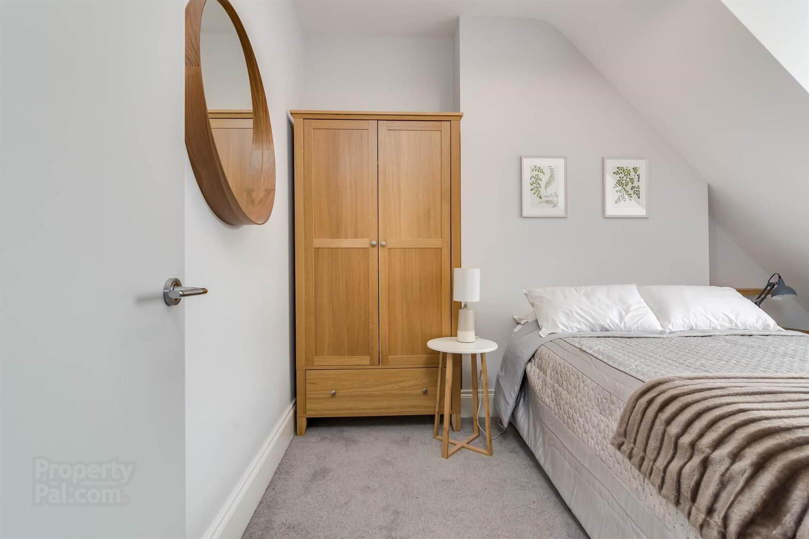 Apt 10, 35-37 Sans Souci Park 11 of 14
