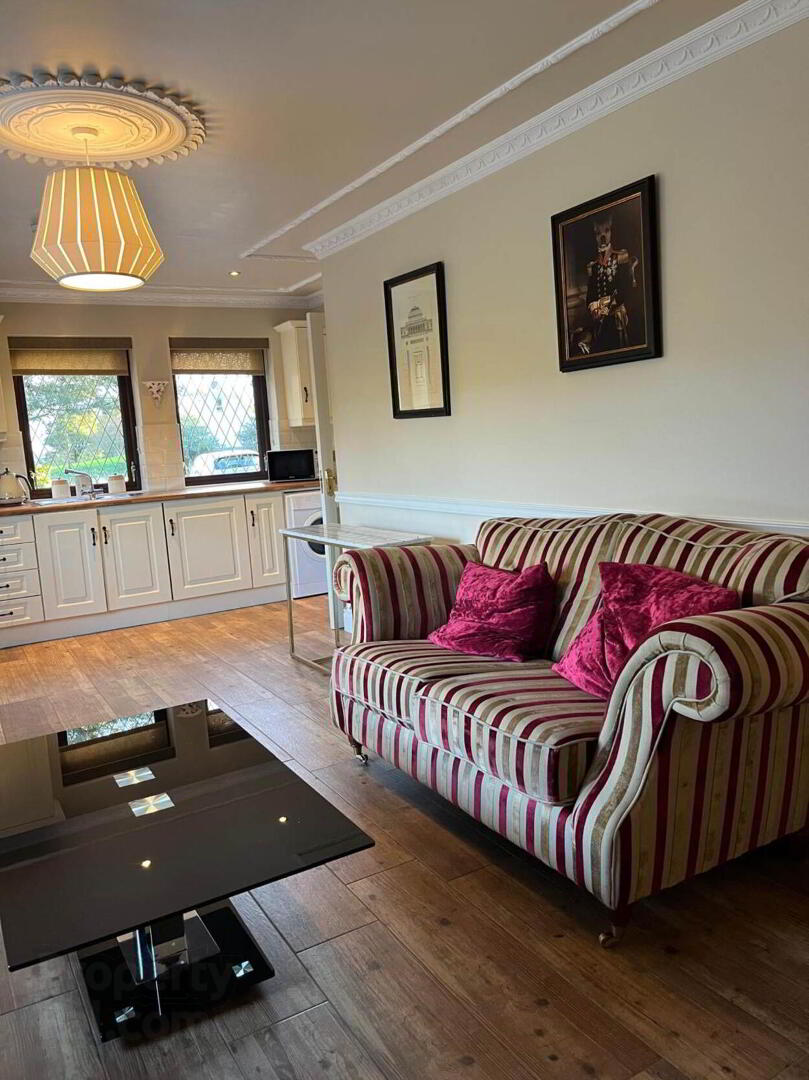 Blaithin Cottage 2 of 9