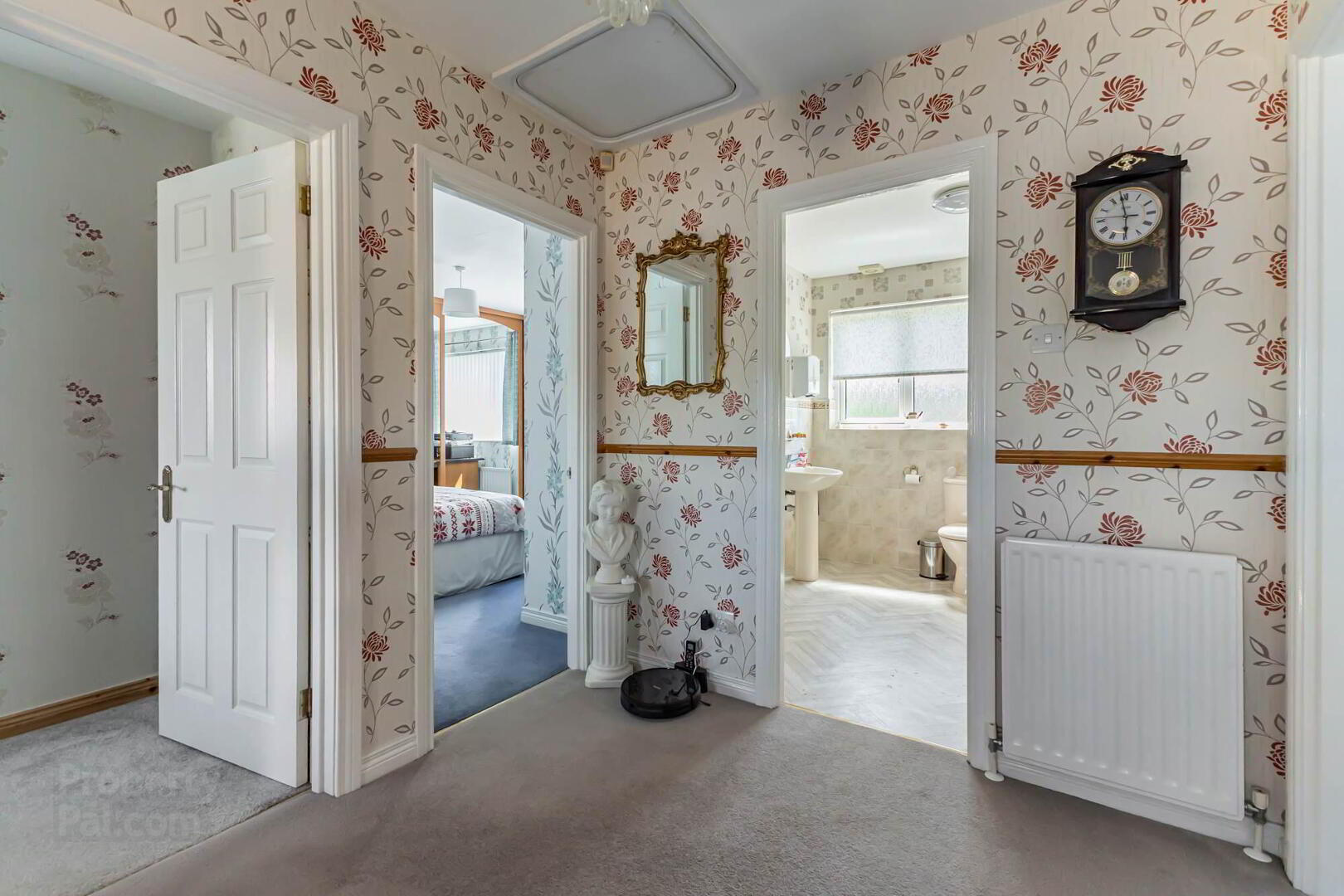 24 Aldergrange Park 14 of 29