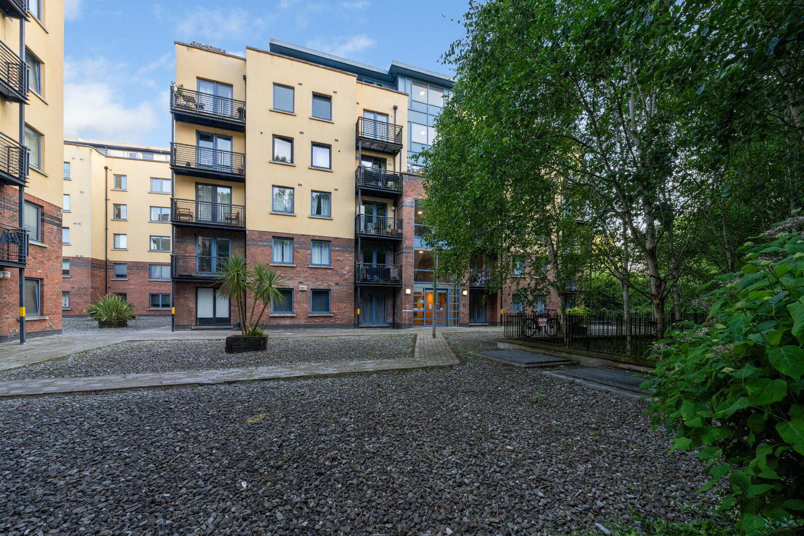 Apartment 85 Tolka Vale 1 of 17