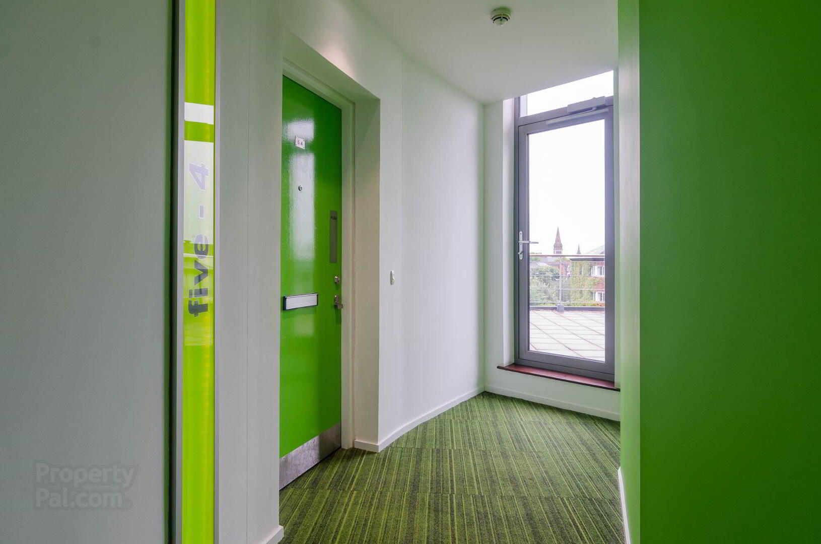 5.4, 117 Lisburn Road 2 of 13