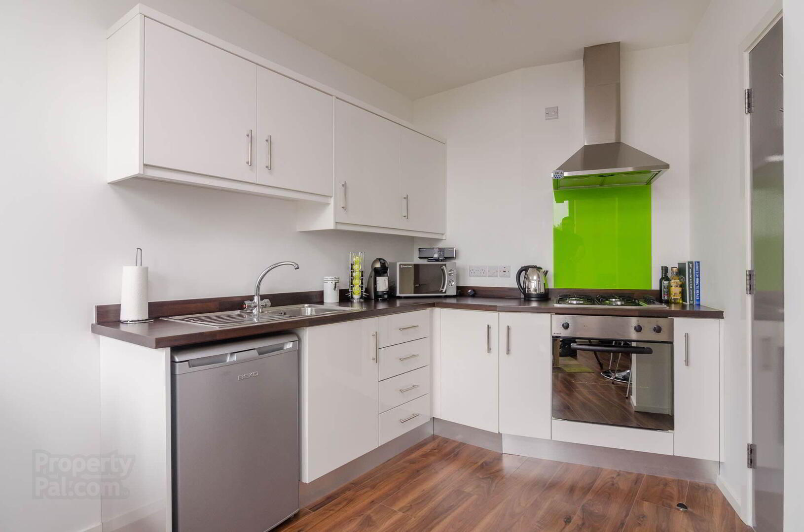 5.4, 117 Lisburn Road 8 of 13
