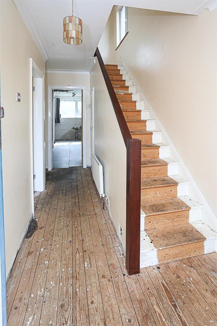 property description image