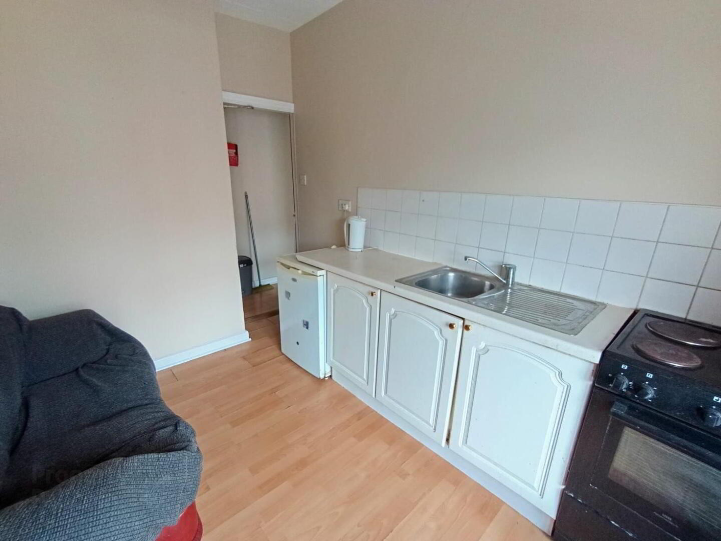 Apartment 1 24 Catherine Street 2 of 5