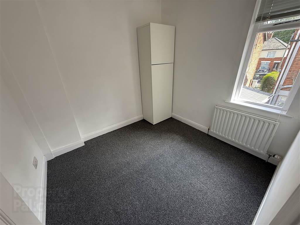 43 Dunraven Parade 8 of 11