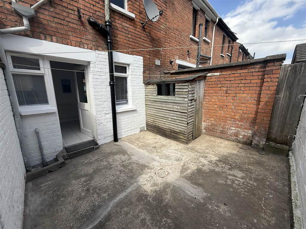 43 Dunraven Parade 11 of 11