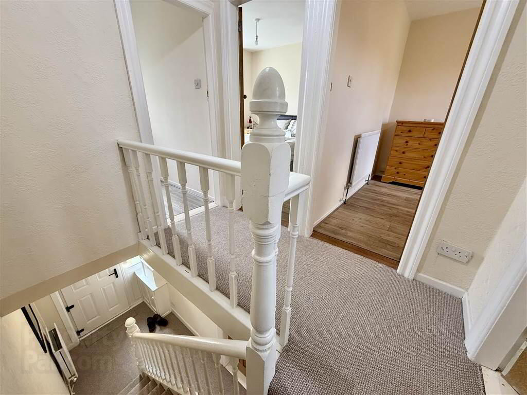 31 Onslow Parade 16 of 29