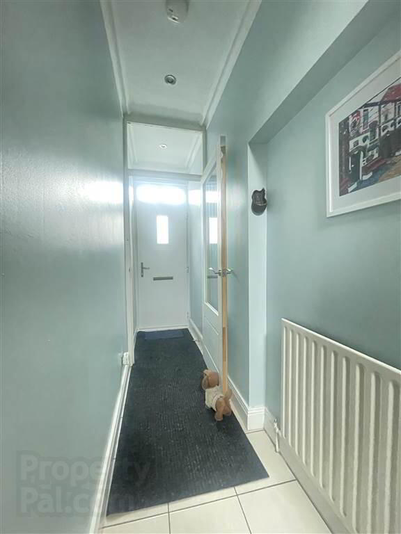 9 Clowney Street 3 of 13