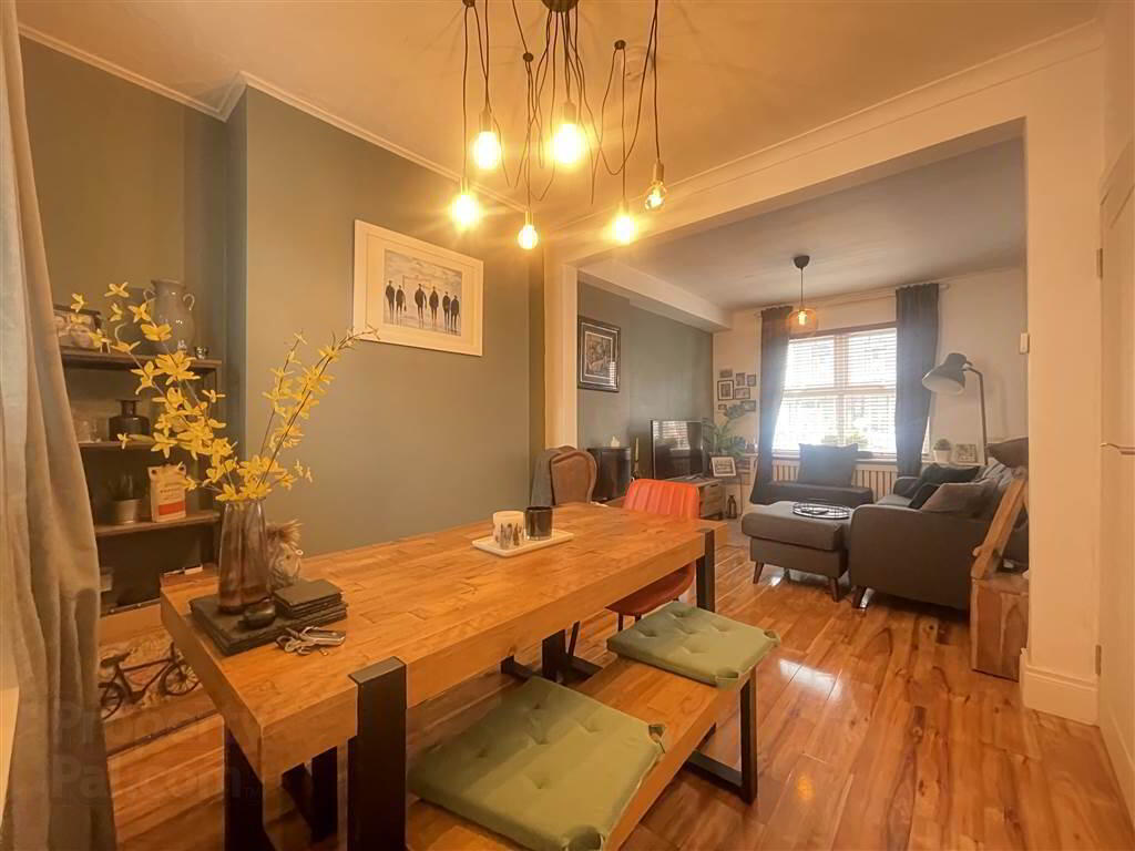 9 Clowney Street 6 of 13