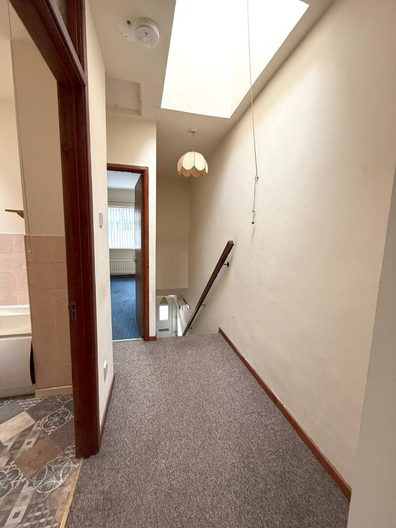 27 Leamington Place 6 of 9