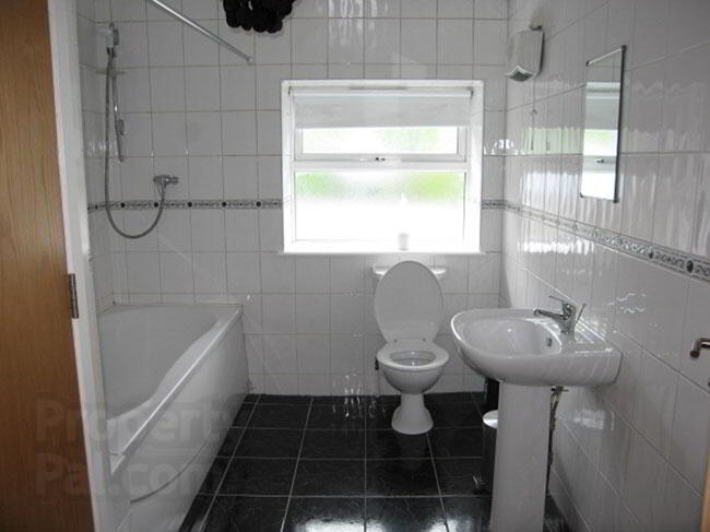 Unit 5, 57-59 Molesworth Street 5 of 5