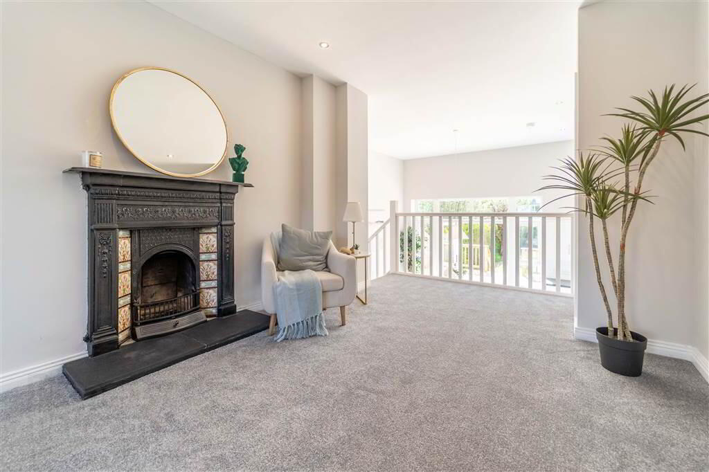 46 Ashley Gardens 9 of 33