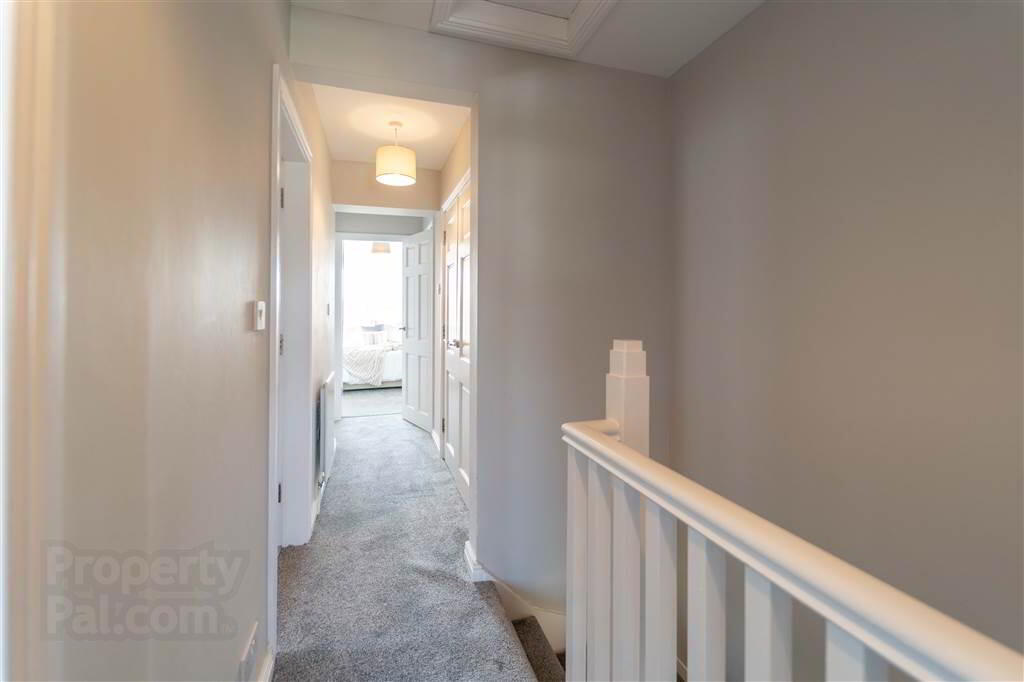 46 Ashley Gardens 15 of 33