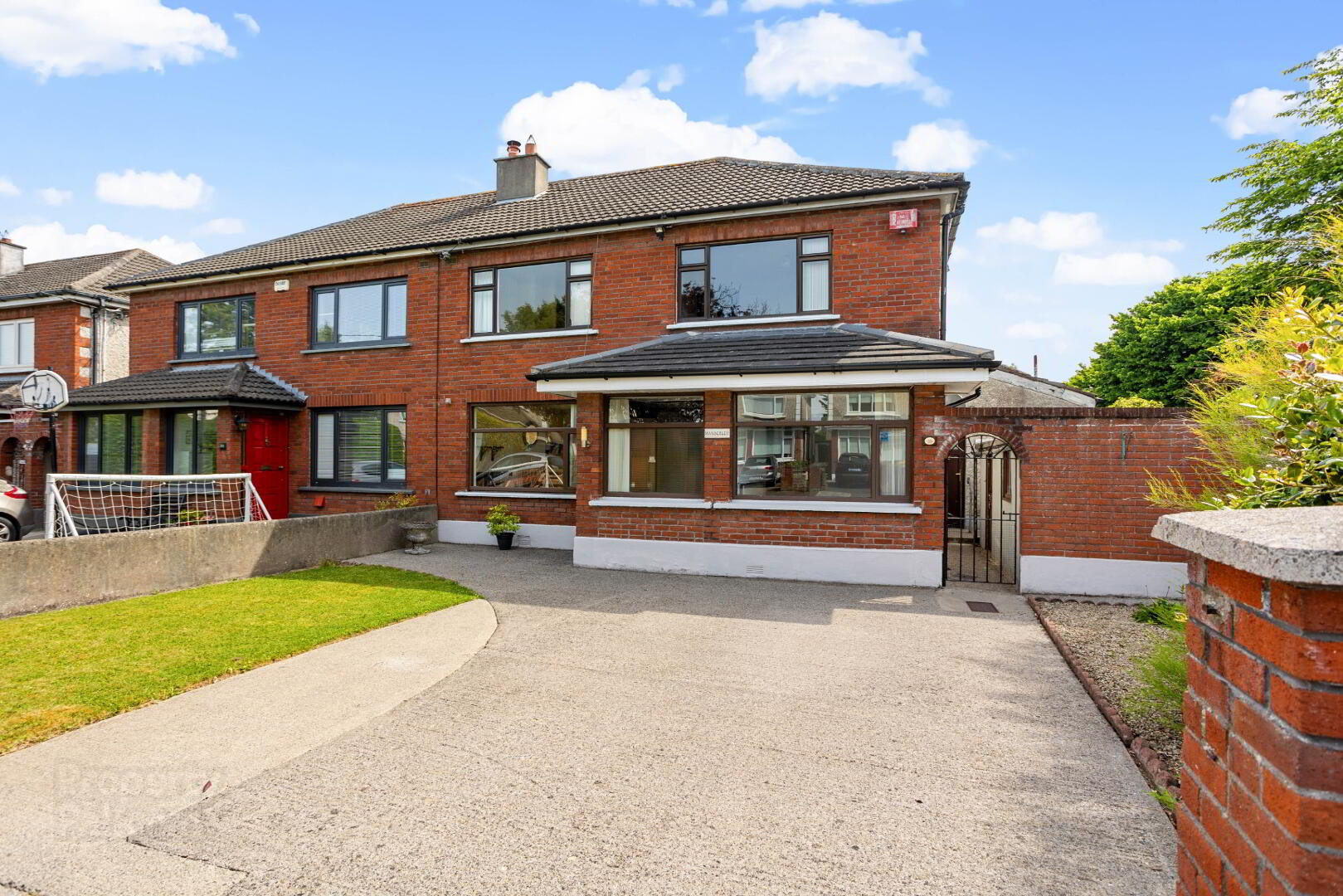property description image