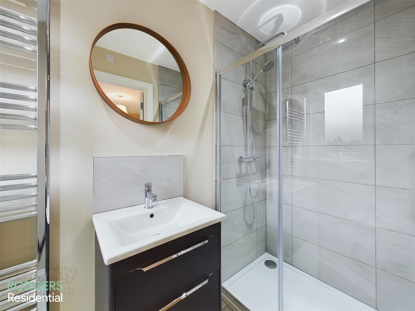Apt 1, 14a Windsor Avenue 8 of 12