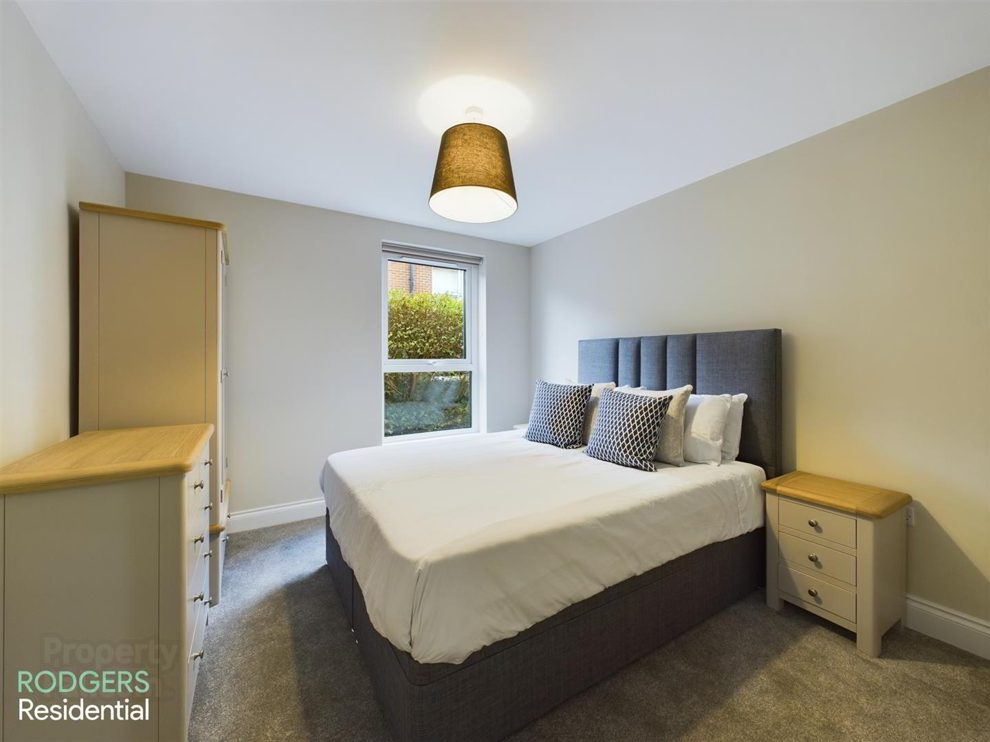 Apt 1, 14a Windsor Avenue 10 of 12