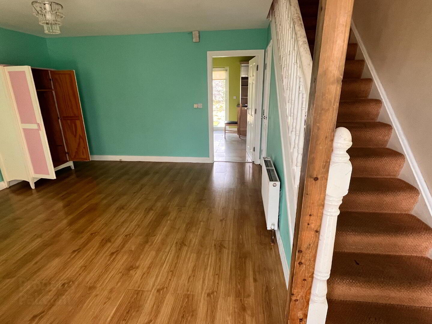 property description image