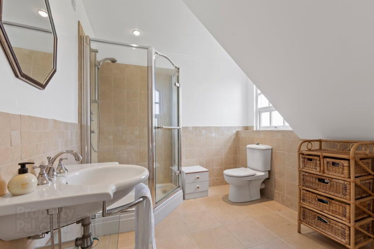 22 Old Galgorm Road 25 of 43