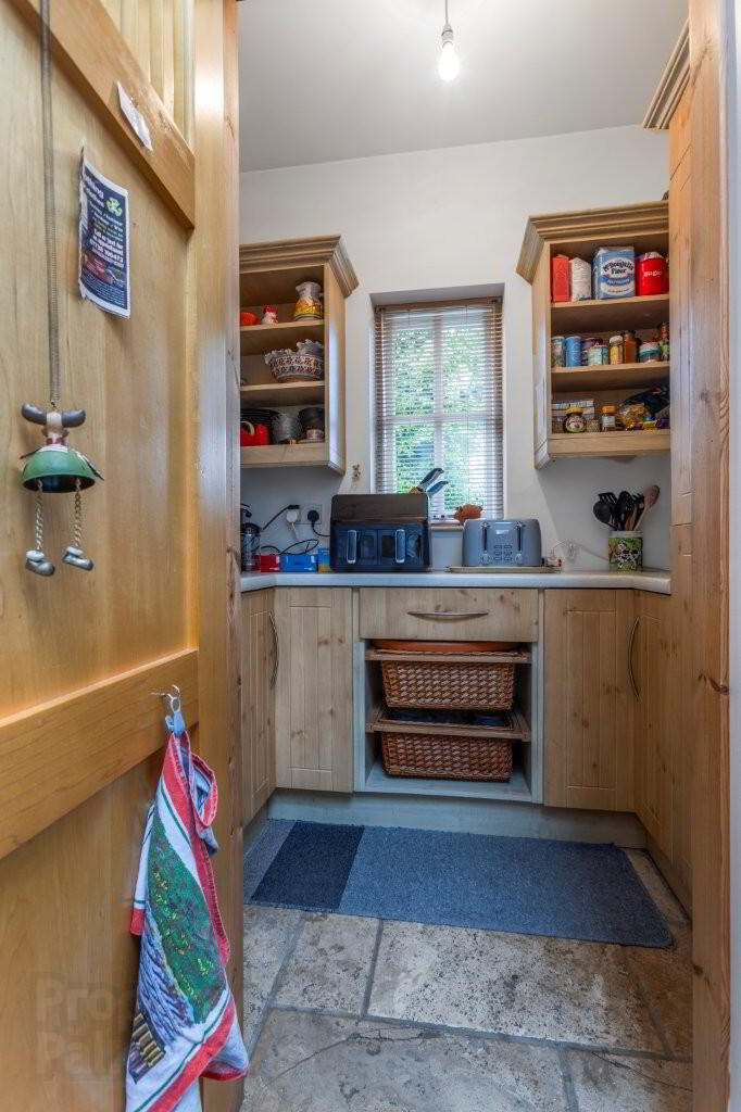 22 Old Galgorm Road 14 of 43