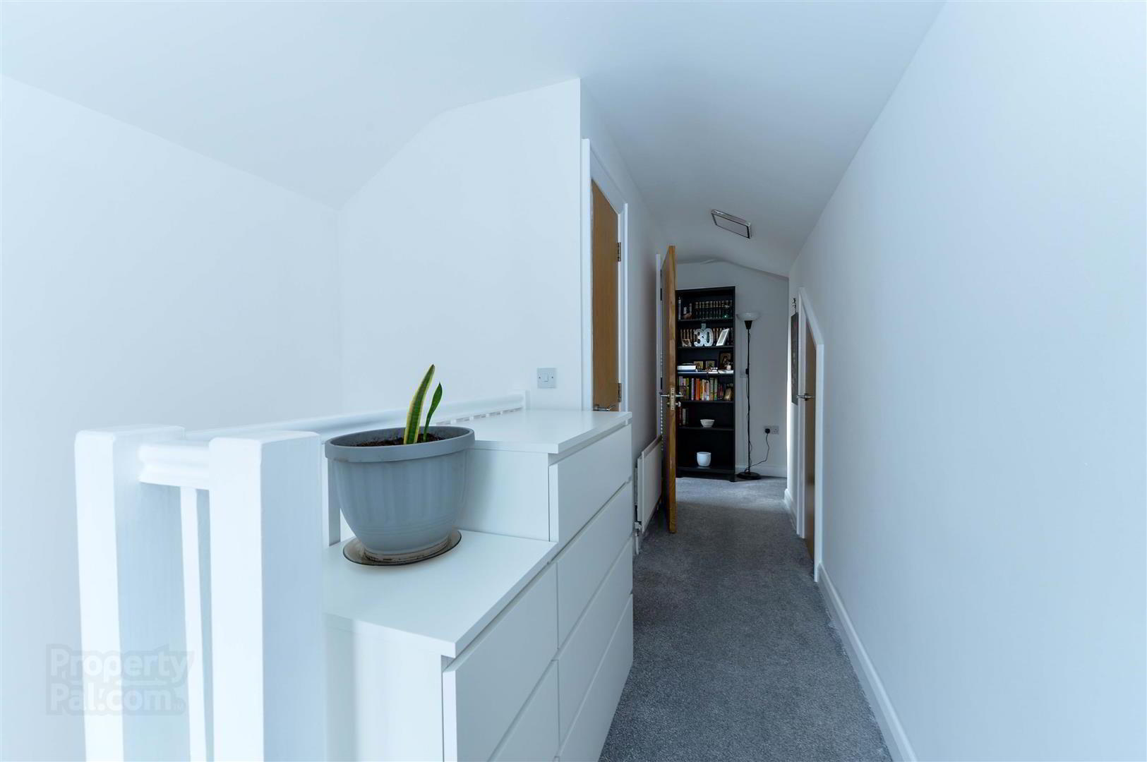 Apt 3, 43 Victoria Road 5 of 10