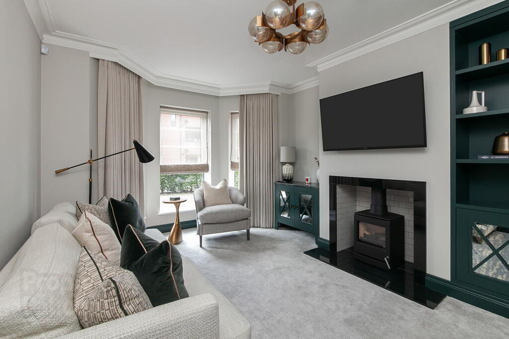 17b Upper Lisburn Road 5 of 35