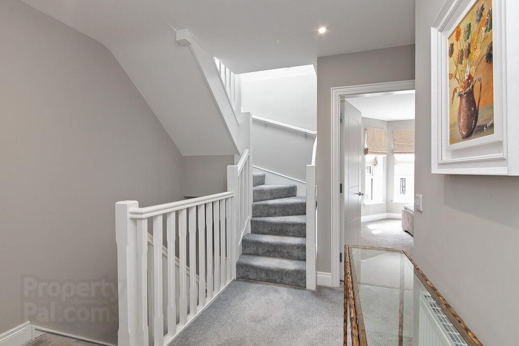 17b Upper Lisburn Road 25 of 35