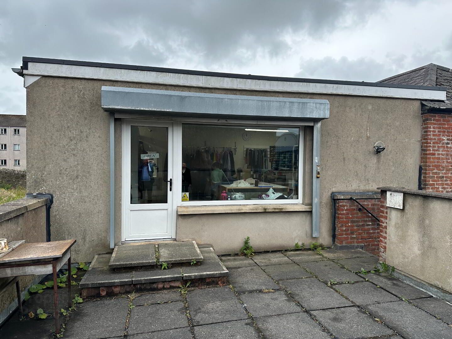 property description image